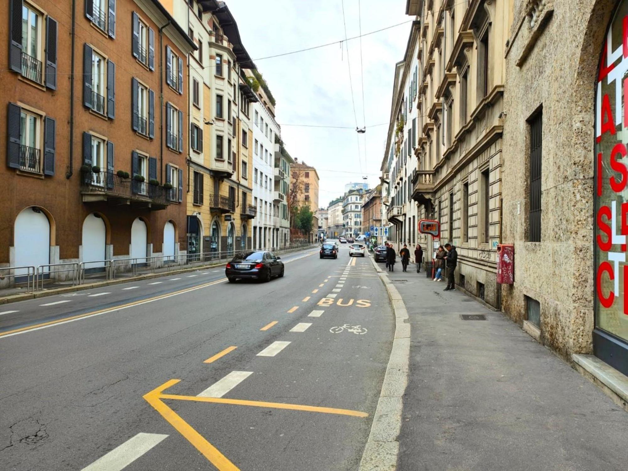 B And G San Babila- Luxury In The Heart Of Milano - Design District Hotel Eksteriør billede